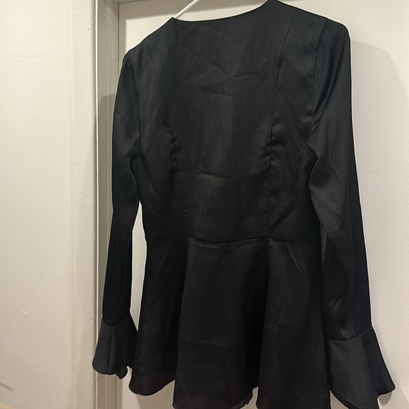 MAJORELLE Samantha Top in Black - Picture 5 of 5